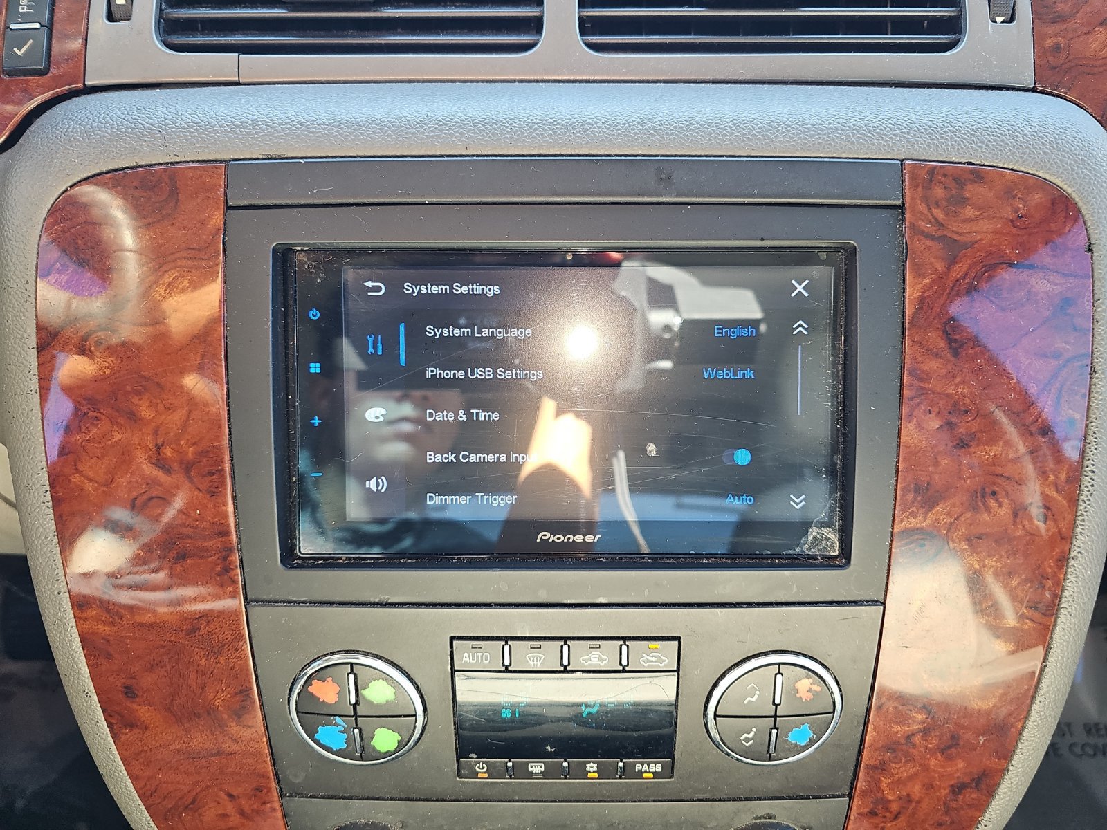 Used 2009 Chevrolet Avalanche LT RWD image 22