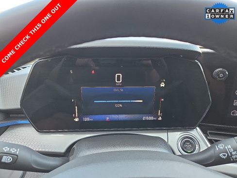 Used 2025 Chevrolet Trax LT w/ Driver Confidence Package image 23