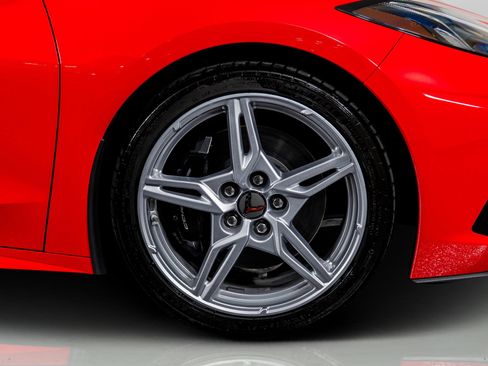 Used 2023 Chevrolet Corvette Stingray Premium Conv w/ Z51 Performance Package image 8