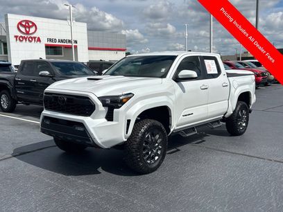 Used 2025 Toyota Tacoma TRD Sport