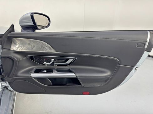 Used 2022 Mercedes-Benz SL 55 AMG AMG SL 55 w/ Driver Assist Pac image 46