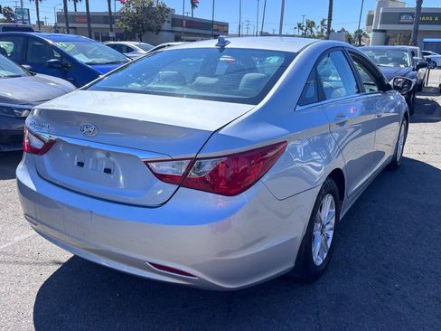 Used 2012 Hyundai Sonata GLS w/ Popular Equipment Pkg FWD image 5