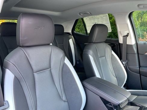 New 2025 Buick Envision Sport Touring image 31