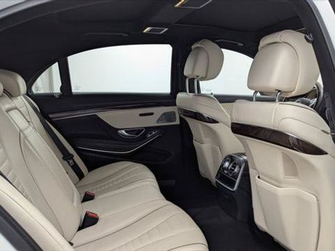 Used 2018 Mercedes-Benz S 560 4MATIC Sedan image 18
