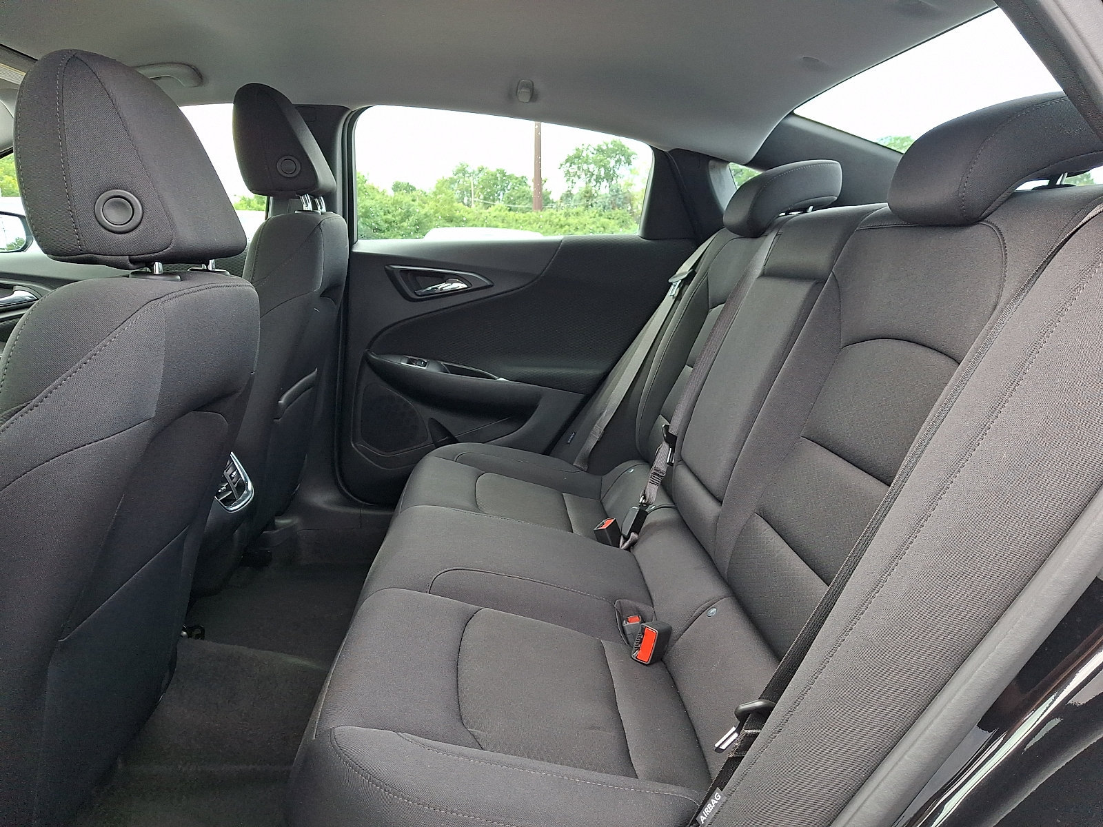 Used 2025 Chevrolet Malibu LT FWD image 10