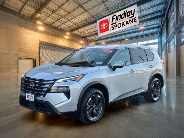 Used 2024 Nissan Rogue SV AWD/4WD image 1