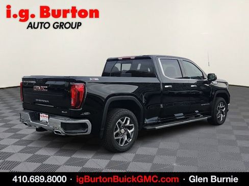 New 2026 GMC Sierra 1500 SLT w/ SLT Premium Package image 4