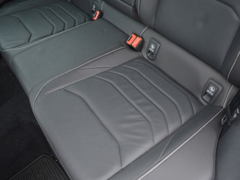 Used 2023 Volkswagen Arteon SEL image 29