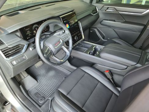 Used 2026 GMC Acadia Elevation w/ Black Edition FWD image 26