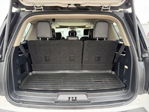 Used 2020 Ford Expedition Platinum AWD/4WD image 11