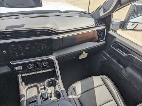 New 2026 GMC Sierra 2500 Denali AWD/4WD image 20