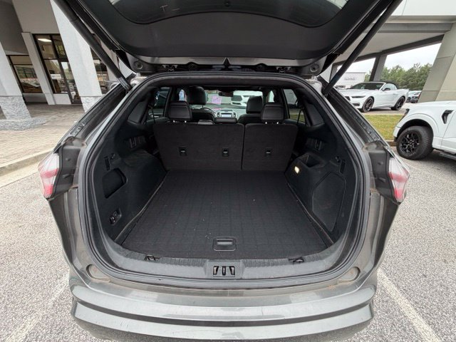 Used 2020 Ford Edge Titanium w/ Equipment Group 301A FWD image 19