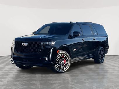Certified 2024 Cadillac Escalade ESV V w/ Heavy-Duty Trailer Package