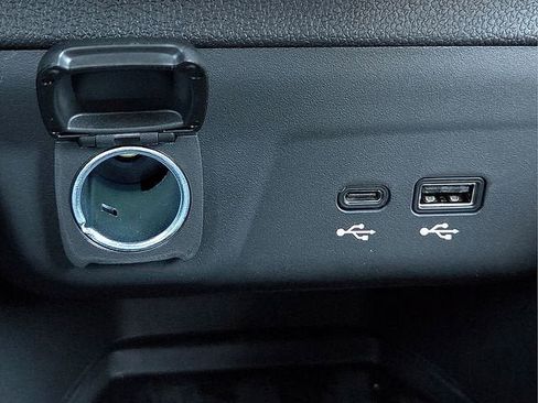 New 2025 Chevrolet TrailBlazer ACTIV w/ Convenience Package FWD image 19
