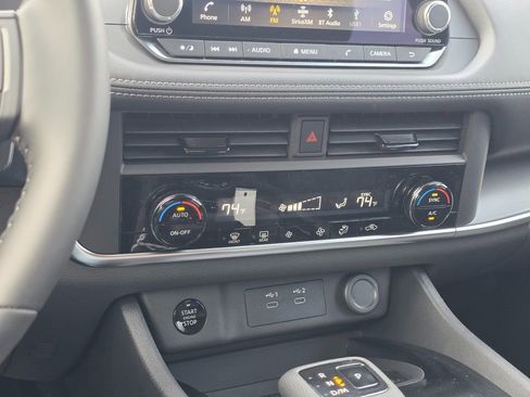 New 2026 Nissan Rogue SV image 24