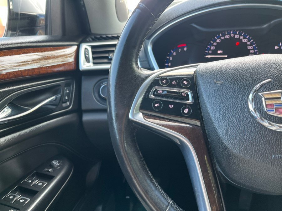 Used 2016 Cadillac SRX Luxury w/ Driver Awareness Package AWD/4WD image 19