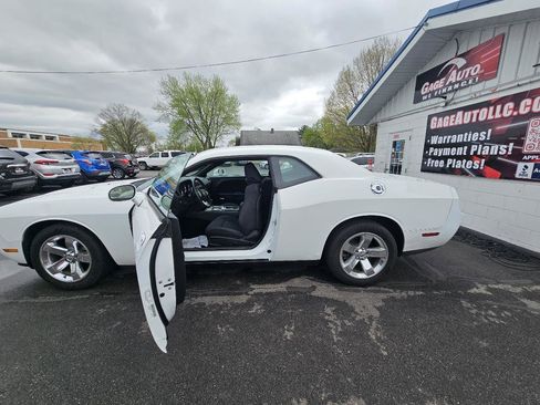 Used 2013 Dodge Challenger SXT w/ Sound Group image 24