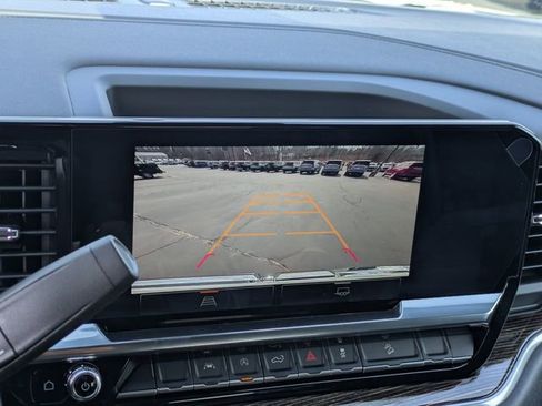 New 2026 GMC Sierra 1500 SLE image 21