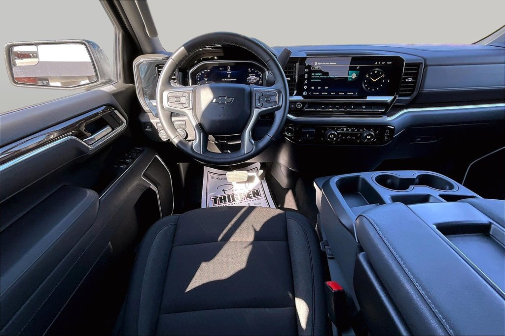 Used 2026 Chevrolet Silverado 1500 RST AWD/4WD image 6