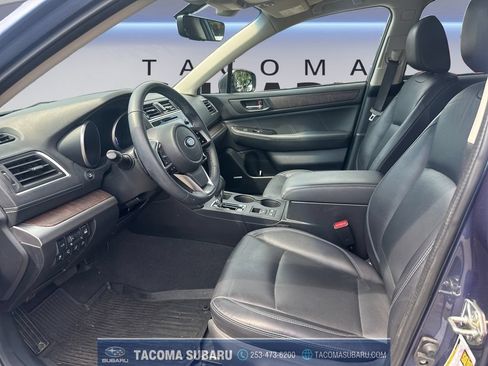Used 2018 Subaru Outback 2.5i Limited AWD/4WD image 10