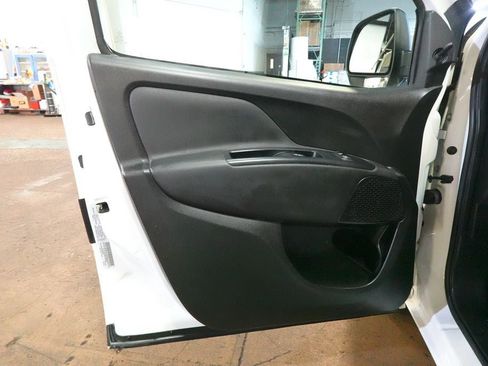Used 2022 RAM ProMaster City Tradesman FWD image 9