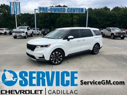 Used 2024 Kia Carnival EX