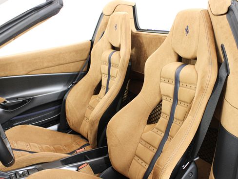 Certified 2020 Ferrari 488 Pista Spider RWD image 29