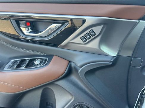 Used 2021 Subaru Outback Touring w/ Popular Package #2 image 22