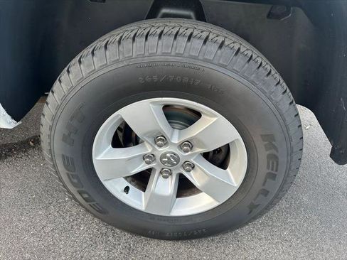 Certified 2019 RAM 1500 Express image 28