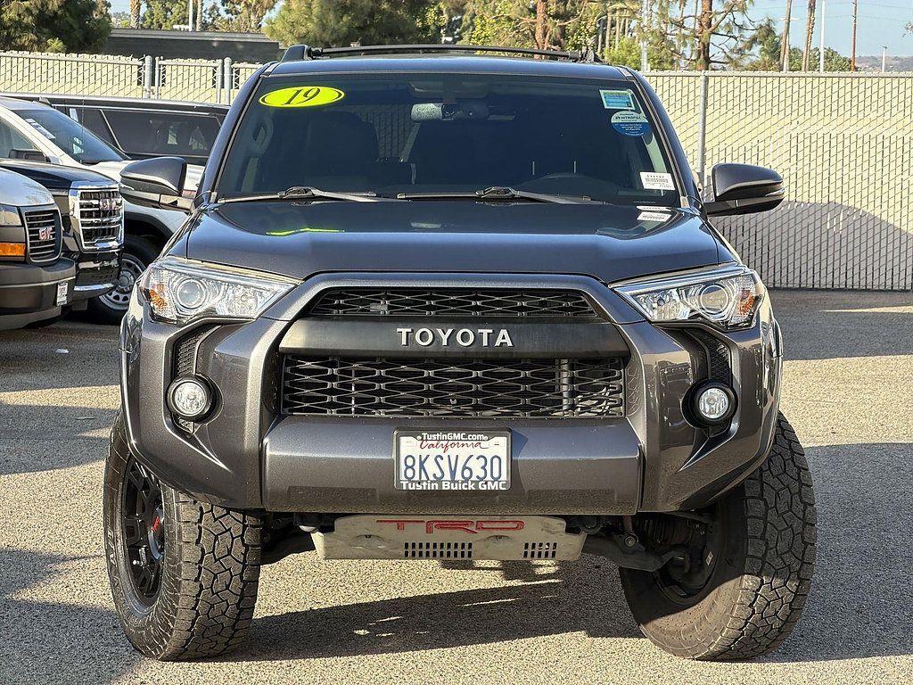 Used 2019 Toyota 4Runner SR5 Premium w/ Wilderness Package AWD/4WD image 2