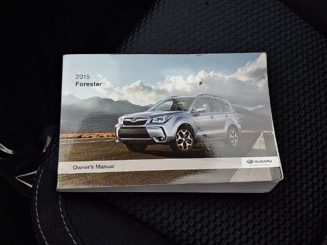 Used 2015 Subaru Forester 2.5i AWD/4WD image 25