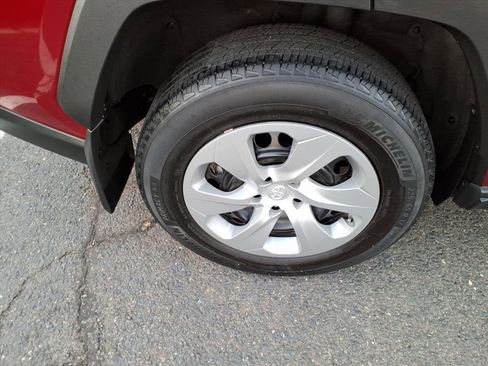 Certified 2023 Toyota RAV4 LE image 7