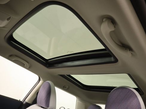 New 2025 MINI Cooper 2-Door Hardtop image 15