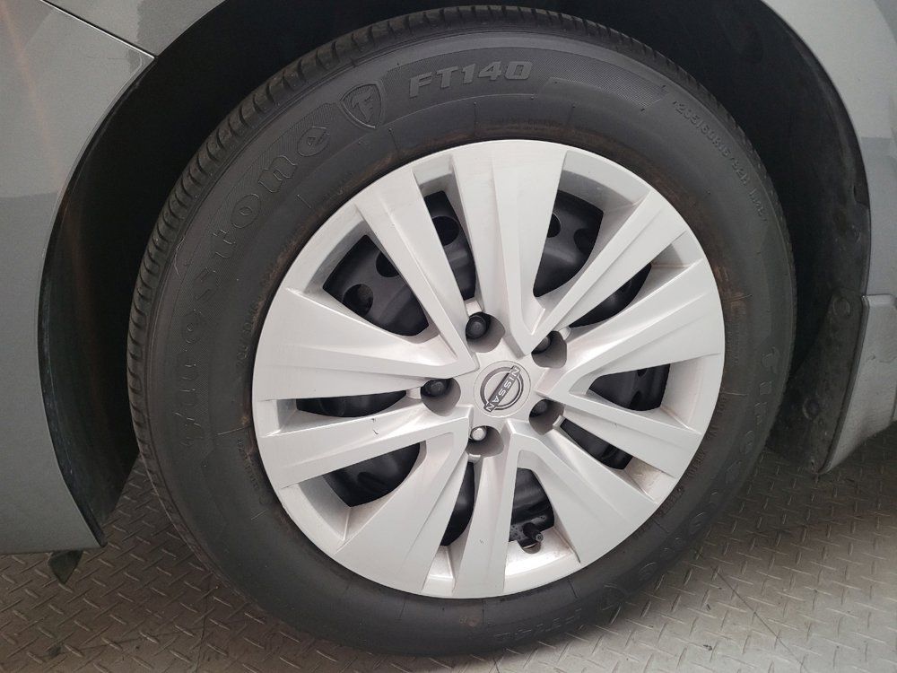 Used 2025 Nissan Sentra S FWD image 31