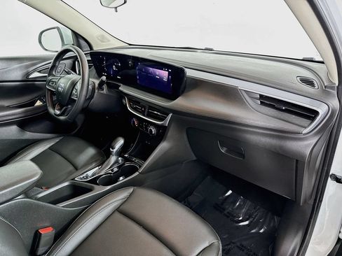 Certified 2024 Buick Encore GX Sport Touring FWD image 30