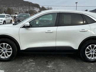 Used 2021 Ford Escape SE w/ Convenience Package video 3