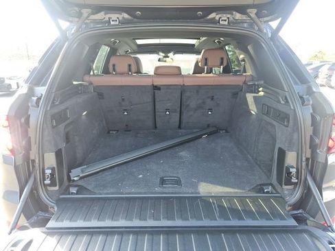 Used 2022 BMW X5 sDrive40i w/ Premium Package image 22