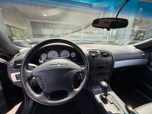 Used 2003 Ford Thunderbird RWD image 12