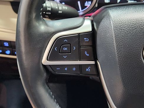 Used 2022 Toyota Highlander Limited FWD image 49