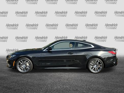 Used 2025 BMW 430i Coupe w/ Convenience Package image 8