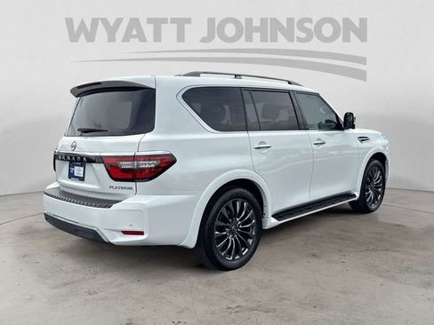 Used 2024 Nissan Armada Platinum w/ Captain's Chairs Package AWD/4WD image 5