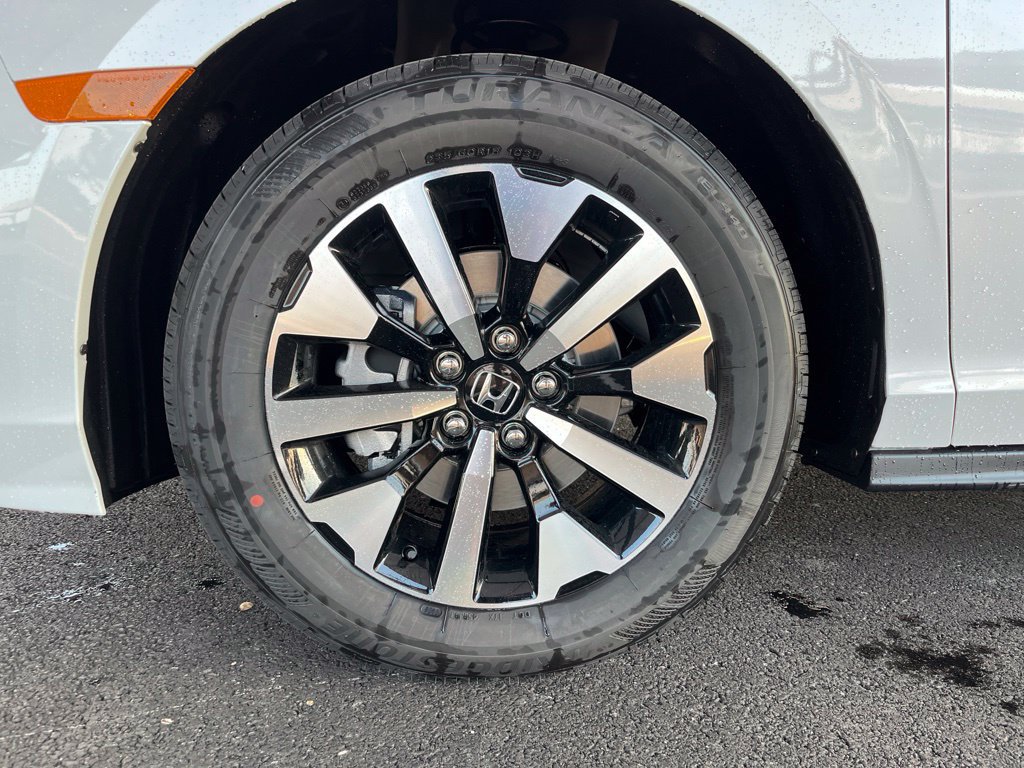 New 2027 Honda Odyssey EX-L image 7