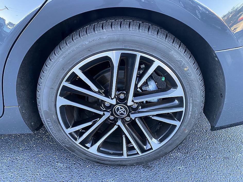 Certified 2025 Toyota Camry XLE FWD image 27