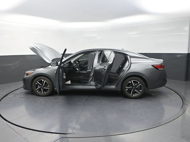 Used 2024 Nissan Sentra SV FWD image 42