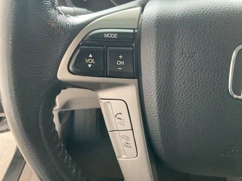 Used 2010 Honda Accord EX-L image 9