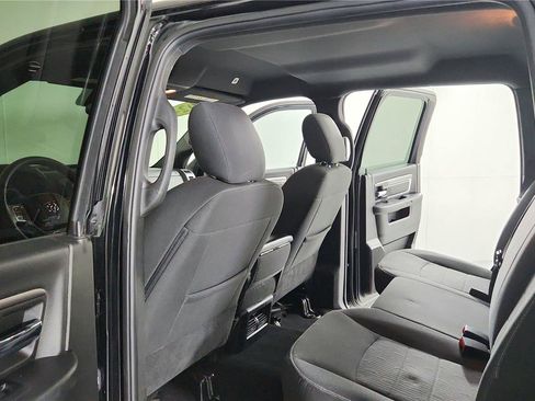 Used 2024 RAM 1500 Classic Warlock AWD/4WD image 16