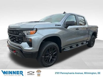 New 2026 Chevrolet Silverado 1500 Custom Trail Boss w/ LPO, Dark Essentials Package