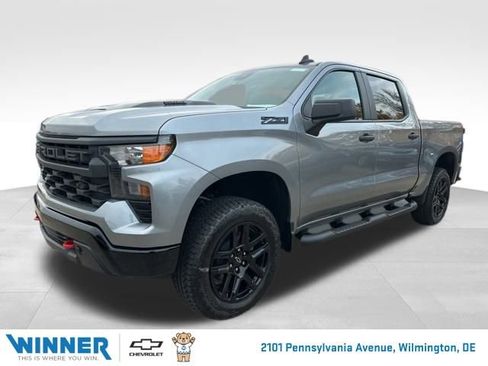 New 2026 Chevrolet Silverado 1500 Custom Trail Boss w/ LPO, Dark Essentials Package image 1