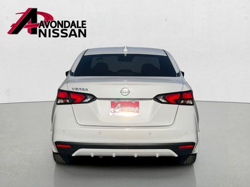 Certified 2025 Nissan Versa SV w/ Trunk Package FWD image 5