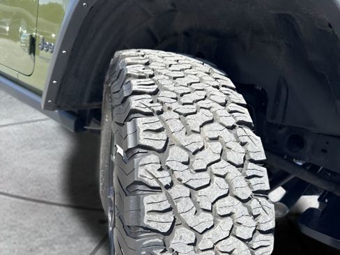 Used 2022 Jeep Wrangler Unlimited Sport AWD/4WD image 25